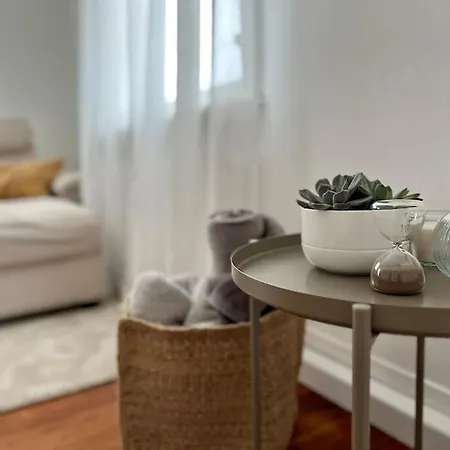 Gemütliche Altbauwohnung In Rt-betzingen Apartamento